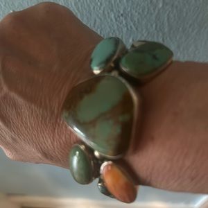 Native American: The cuff is signed Chimney Butte